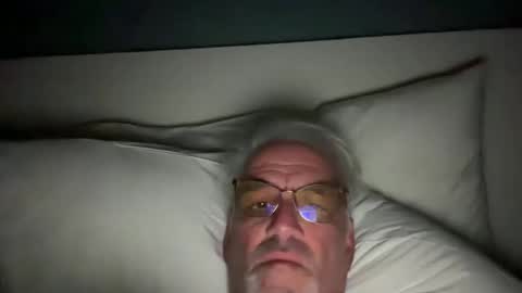 jewlronny online show from April 12, 8:10 pm