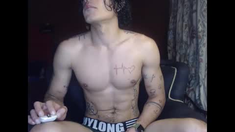 jffer_slhom online show from October 28, 7:49 pm