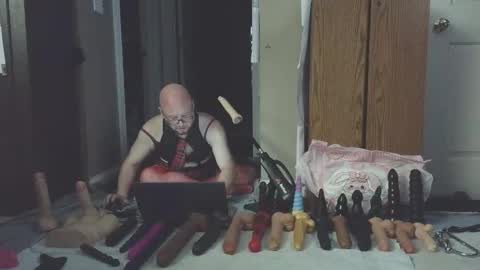 Nasty Cumslut online show from December 5, 1:56 am