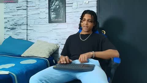 jhay_wheeler777 online show from December 16, 4:41 am