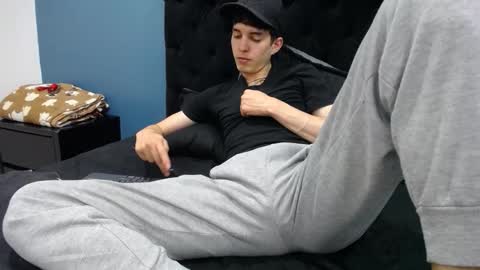 Jheampiero online show from November 5, 2:19 pm