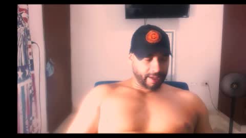 En moreno online show from December 21, 4:42 am