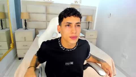 jhoanleandro online show from December 17, 5:58 am