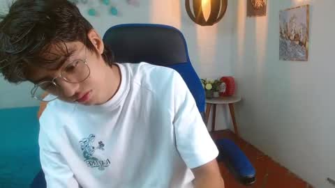 Jhoel online show from November 23, 12:49 pm