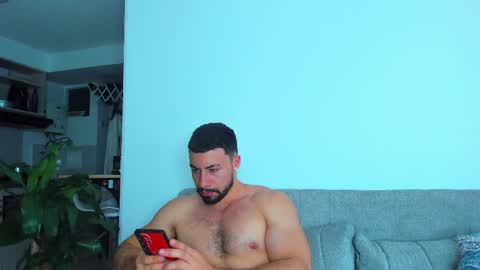 Jhojan Strong  online show from March 30, 10:00 pm