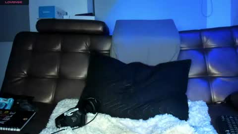 jhonny_ackerman online show from August 5, 2:16 am