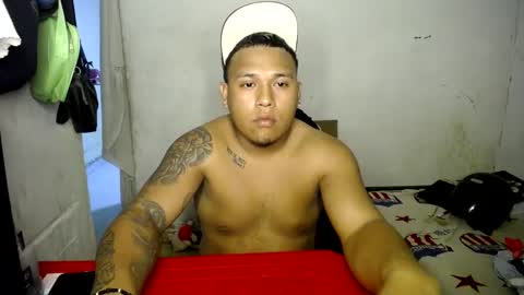 jhonny_marin online show from February 17, 4:42 am