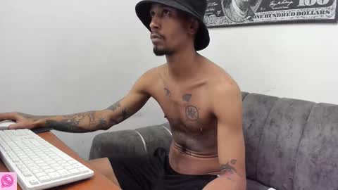 jhonson821 online show from December 14, 9:27 am