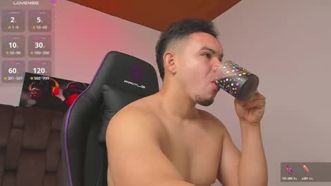 Jhonatan80  online show from March 3, 7:07 am