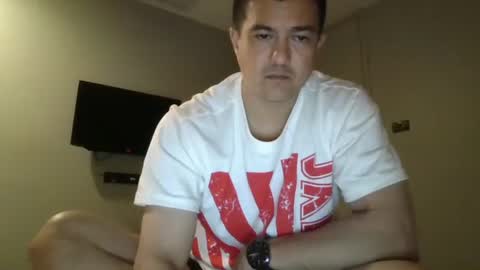 jhwozy online show from January 30, 7:15 pm