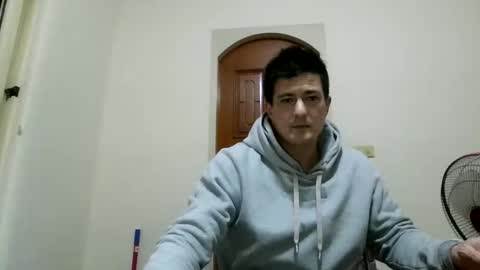 jhwozy online show from December 22, 1:11 pm