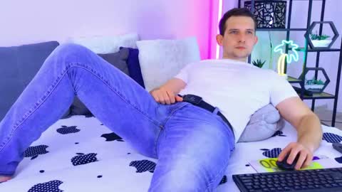 Jimmy online show from March 21, 8:19 am