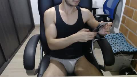 Snapshot of jjrod91 chatting on February 21, 2:17 am Jon online show from February 21, 2:17 am