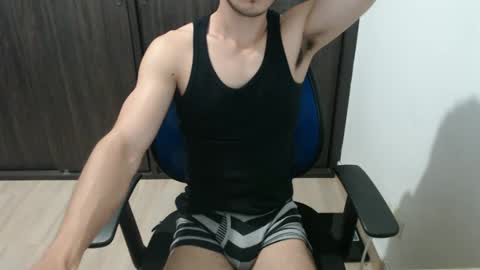 Snapshot of jjrod91 chatting on February 20, 1:36 am Jon online show from February 20, 1:36 am