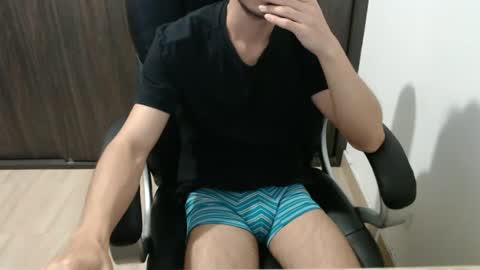 Snapshot of jjrod91 chatting on February 12, 1:41 am Jon online show from February 12, 1:41 am