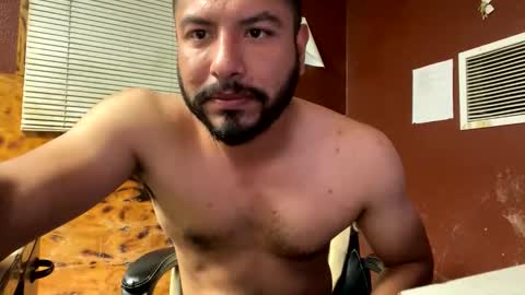 jjuarez5409 online show from May 8, 4:02 am