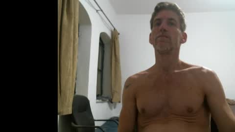 jlmbud online show from April 21, 9:43 pm
