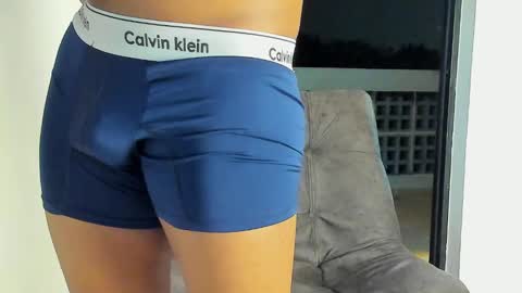 JOAN SAENZ online show from January 1, 7:41 am