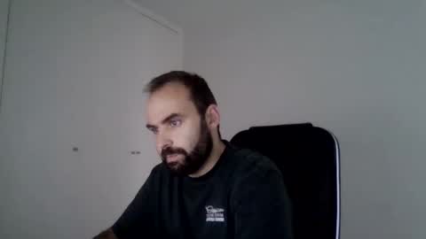 Snapshot of joaodias_18 chatting on October 8, 5:17 pm joaodias_18 online show from October 8, 5:17 pm