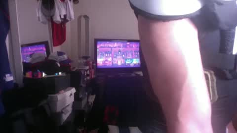 Snapshot of jockdad87 chatting on January 19, 10:39 pm JockDad87 online show from January 19, 10:39 pm