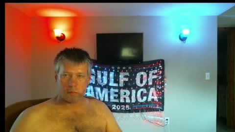 JoeJoe online show from December 16, 1:18 pm