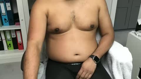 joeshades online show from April 11, 12:31 pm