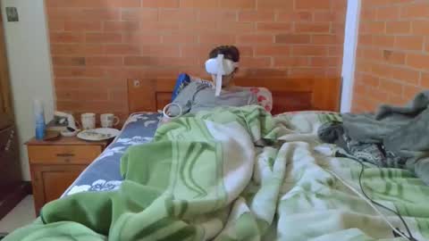 johan70nsexy online show from March 3, 8:59 pm