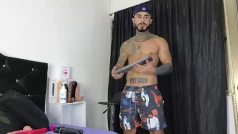 John  online show from February 13, 11:06 am