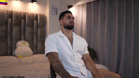 john online show from October 31, 12:34 am