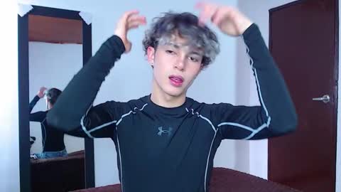 John Vichenso online show from November 10, 8:58 pm