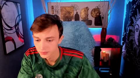 John online show from December 4, 9:02 pm