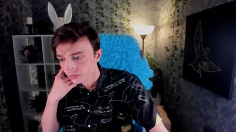 John online show from December 18, 4:49 pm