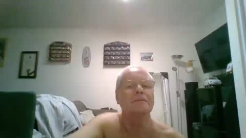 johndesnudado online show from November 22, 11:59 pm