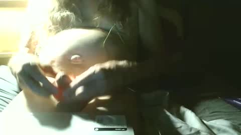 johnnieq1971 online show from April 16, 1:49 am