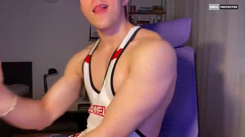 Johnny online show from October 29, 6:33 pm