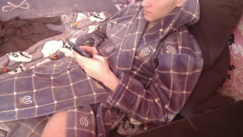 Johnny online show from February 27, 5:45 am