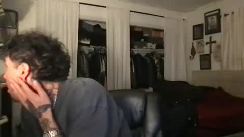 JohnnyDeep66 online show from January 15, 7:01 am