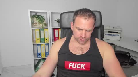 johnnydough82 online show from January 13, 5:12 pm