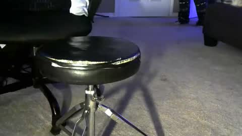 Johnny Fatcock online show from April 4, 7:05 am