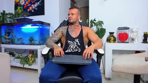 JOHNNY online show from November 1, 12:47 am