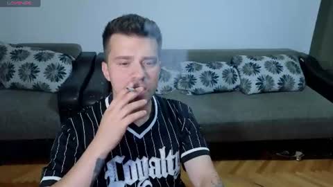 Johnny online show from June 20, 8:36 pm