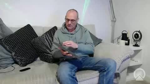 johnpevans online show from March 8, 7:01 am