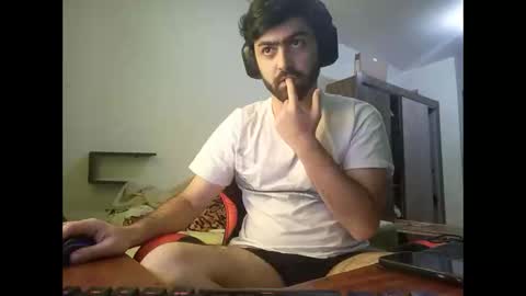 jonasf2525 online show from November 25, 9:06 pm