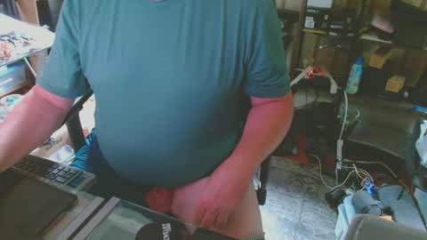 joncpics online show from September 25, 7:02 pm