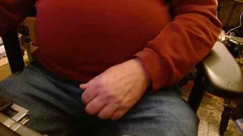 joncpics online show from December 12, 12:38 am