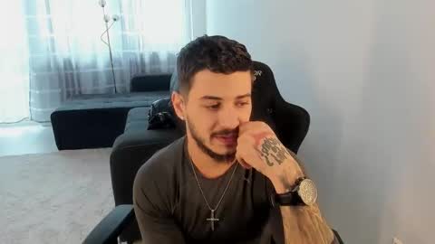 jonnyporn1 online show from February 24, 9:54 am