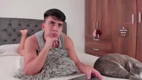 Snapshot of jordanmusk_ chatting on October 20, 8:46 pm Will online show from October 20, 8:46 pm