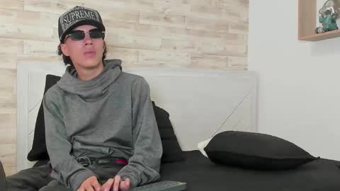 Jordi online show from February 25, 4:02 am