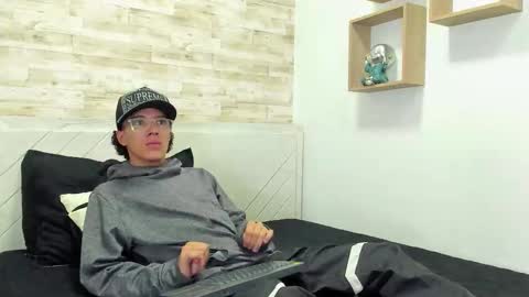 Jordi online show from March 3, 7:43 pm