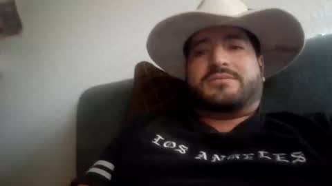 jose224678o online show from November 15, 10:34 pm